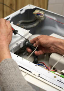 Conserto de Máquina de Lavar em Betim | Assistência Perto de Mim servico-maquina-de-lavar (4)